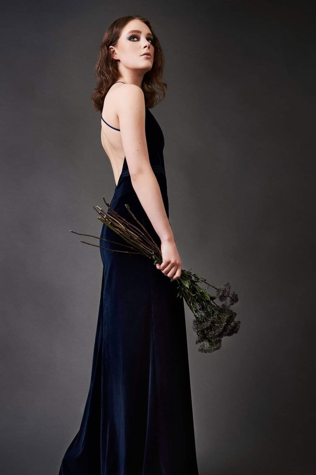 Bias velvet, open back